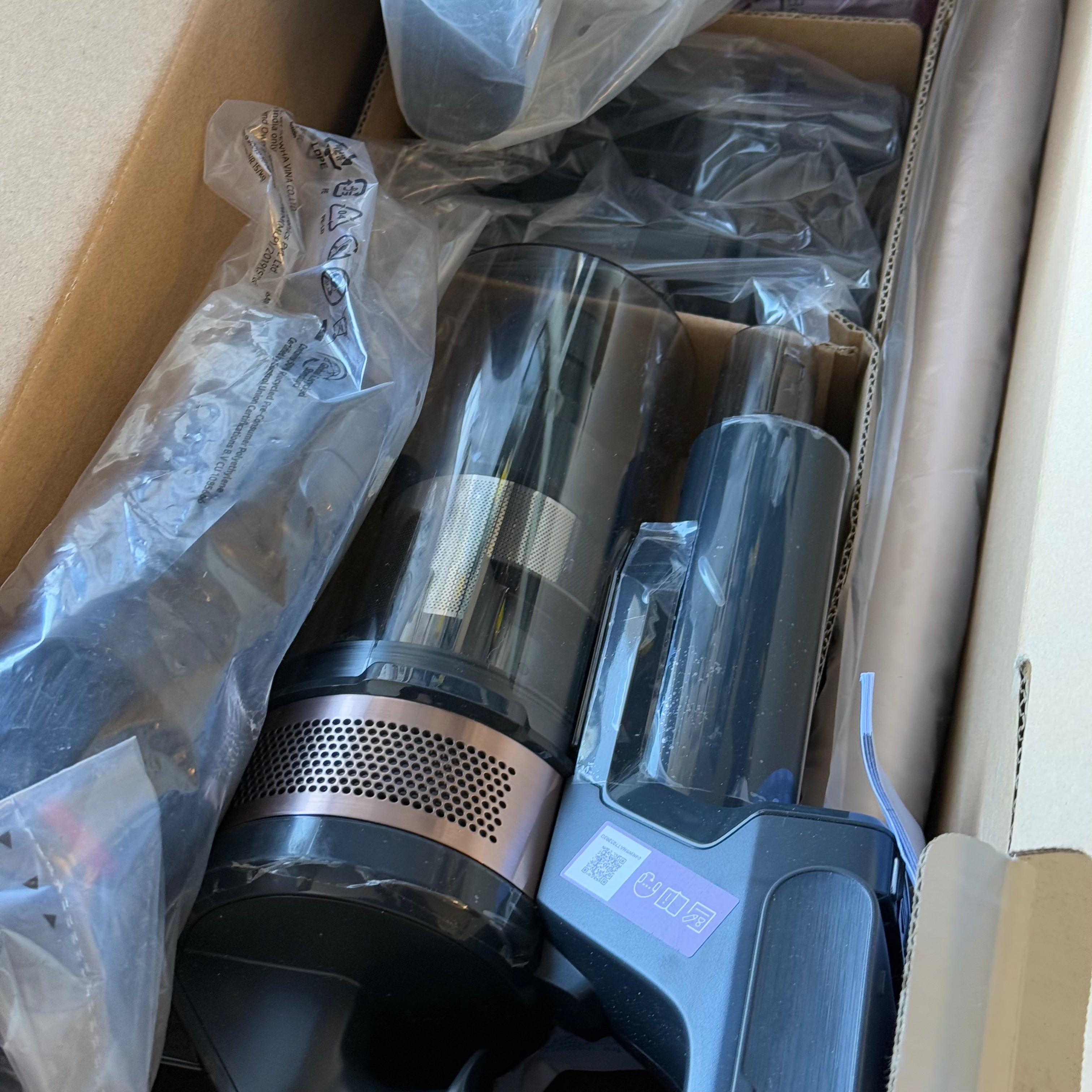 Samsung Jet 60 Pet (Open Box) Samsung Jet 60 Pet (Open Box)